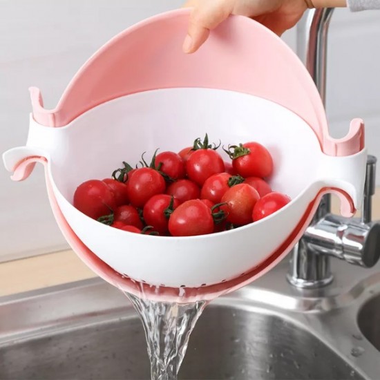 Bowl with integrated 2-in-1 rotating fruit infuser